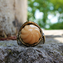 Görseli Galeri görüntüleyiciye yükleyin, Yellow Amber Gemstone Silver Ring
