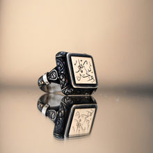 Görseli Galeri görüntüleyiciye yükleyin, Customizable Arabic Calligraphy Silver Ring
