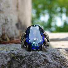 Görseli Galeri görüntüleyiciye yükleyin, Claw Design Blue Zircon Ring
