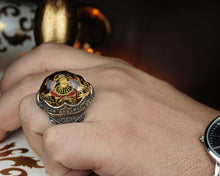 Görseli Galeri görüntüleyiciye yükleyin, Dome Hand Carved Ring
