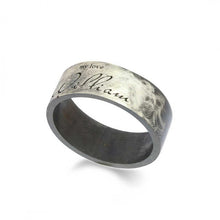 Görseli Galeri görüntüleyiciye yükleyin, Elegant Black Band Wedding Ring Silver
