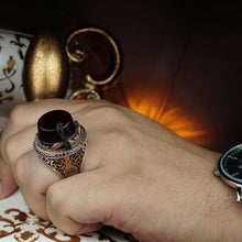 Görseli Galeri görüntüleyiciye yükleyin, Black Tarboosh Fez Ring
