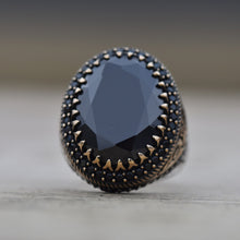 Görseli Galeri görüntüleyiciye yükleyin, Handmade Black Zircon Silver Ring
