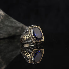 Görseli Galeri görüntüleyiciye yükleyin, Handmade Blue Zircon Gemstone Ring Men
