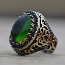 Görseli Galeri görüntüleyiciye yükleyin, Green Amber Sterling Silver Ring
