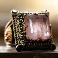 Görseli Galeri görüntüleyiciye yükleyin, Square Pink Paraiba Tourmaline Silver Ring
