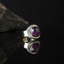 Görseli Galeri görüntüleyiciye yükleyin, Handmade Purple Zircon Silver Ring
