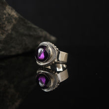 Görseli Galeri görüntüleyiciye yükleyin, Handmade Purple Zircon Silver Ring
