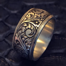 Görseli Galeri görüntüleyiciye yükleyin, Engraved Plain Silver Ring
