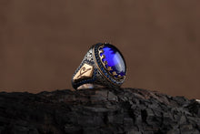 Görseli Galeri görüntüleyiciye yükleyin, Mens Navy Blue Amber Silver Ring
