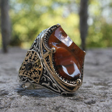 Görseli Galeri görüntüleyiciye yükleyin, Orange Amber Gemstone Silver Ring
