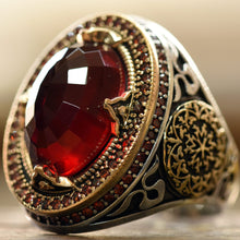 Görseli Galeri görüntüleyiciye yükleyin, Round Red Zircon Silver Ring
