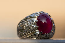 Görseli Galeri görüntüleyiciye yükleyin, Ruby Stone Ring For Men, Natural Stone Ring
