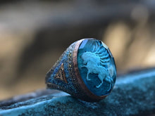 Görseli Galeri görüntüleyiciye yükleyin, Handmade Engraved Silver Horse Ring
