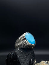 Görseli Galeri görüntüleyiciye yükleyin, Engraved Blue Paraiba Tourmaline Silver Ring
