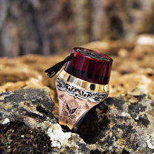 Görseli Galeri görüntüleyiciye yükleyin, Handmade Red Amber Tarboosh Fez Ring
