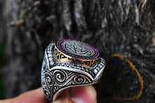 Görseli Galeri görüntüleyiciye yükleyin, Arabic Calligraphic Multistoned Silver Ring
