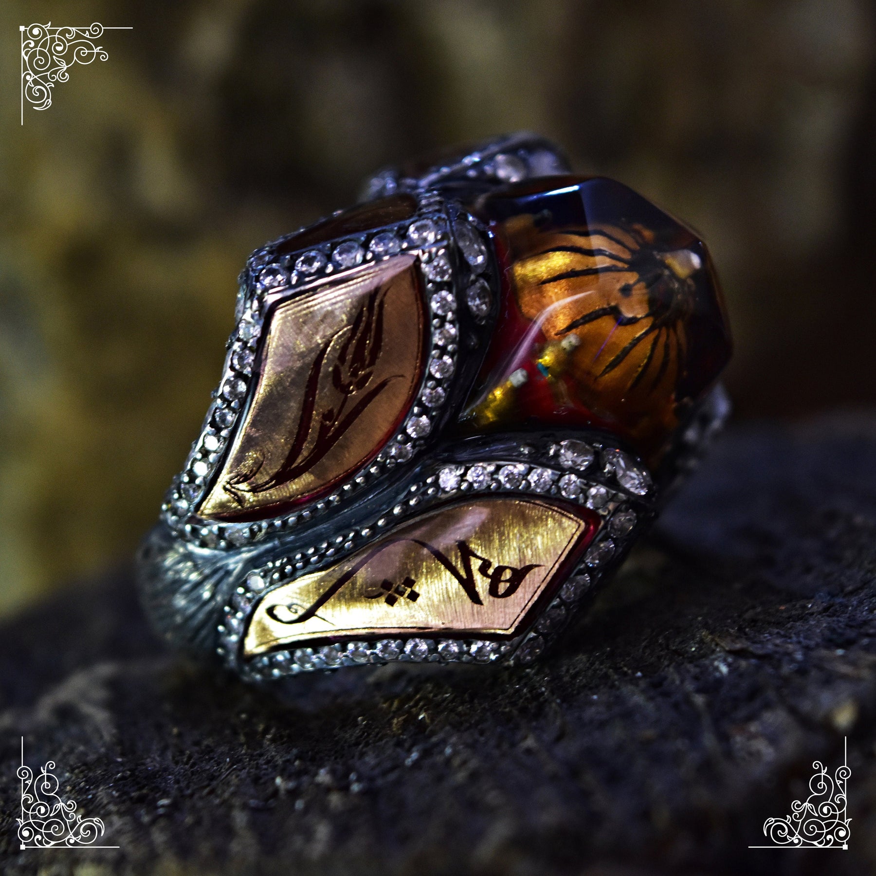 Handengraved Unique Gemstone Ring