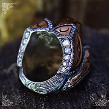 Görseli Galeri görüntüleyiciye yükleyin, Handengraved Unique Gemstone Ring
