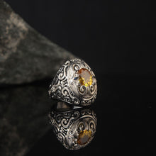 Görseli Galeri görüntüleyiciye yükleyin, Yellow Zircon Stone Silver Ring Men
