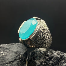 Görseli Galeri görüntüleyiciye yükleyin, Engraved Natural Blue Paraiba Tourmaline Ring
