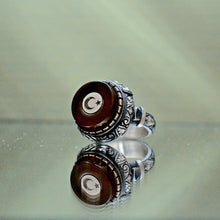 Görseli Galeri görüntüleyiciye yükleyin, Red Amber Crescent and Star Ring
