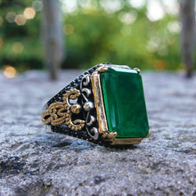 Görseli Galeri görüntüleyiciye yükleyin, Garnet Cut Green Zircon Silver Ring Men
