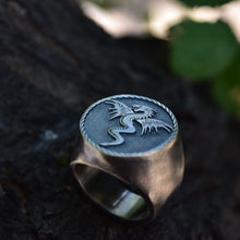 Görseli Galeri görüntüleyiciye yükleyin, Handmade Dragon Oxidized Silver Ring
