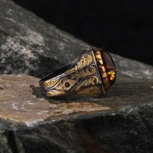 Görseli Galeri görüntüleyiciye yükleyin, Gold Plated with Baltic Amber Silver Ring
