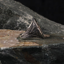 Görseli Galeri görüntüleyiciye yükleyin, Masculine Double Headed Eagle Silver Ring
