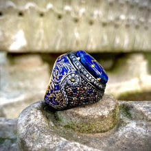 Görseli Galeri görüntüleyiciye yükleyin, Unique Lapis Lazuli Ring
