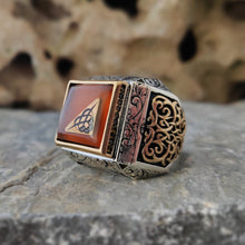 Görseli Galeri görüntüleyiciye yükleyin, Sterling Silver Orange Amber Ring
