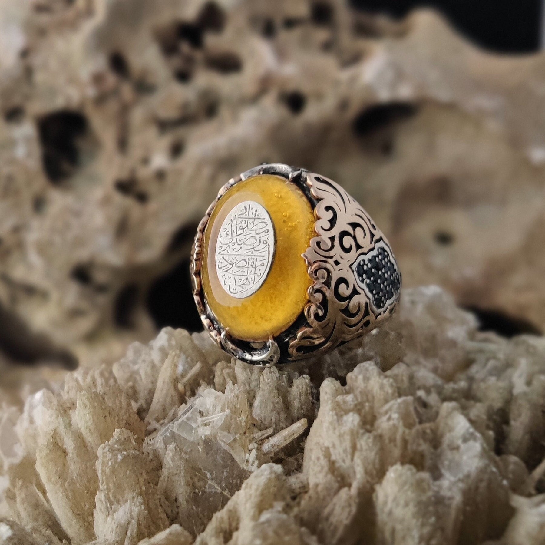 Multistoned Yellow Amber Silver Ring